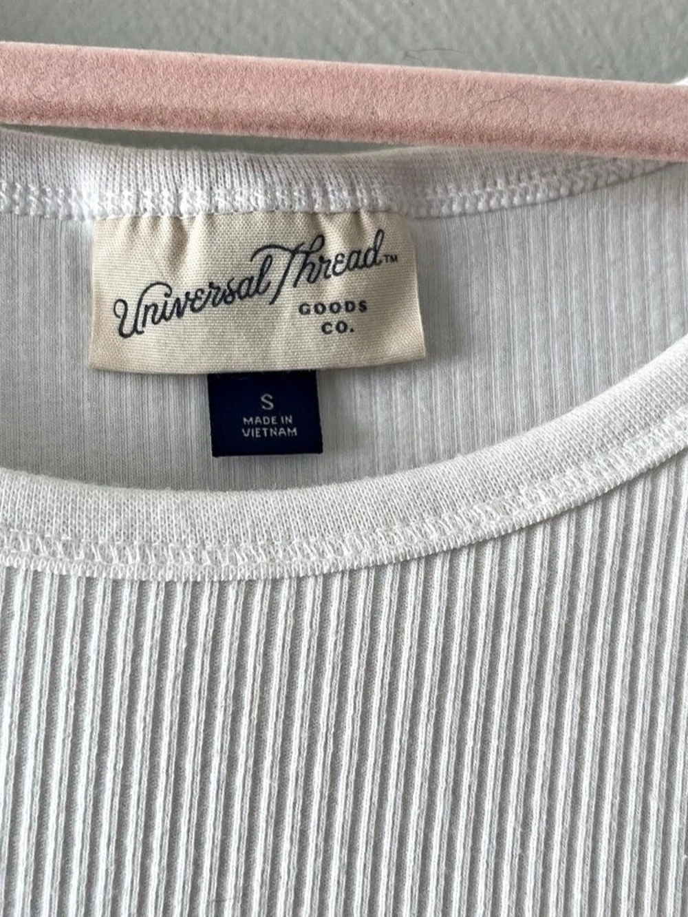 Universal Thread Ribbed Tank Top in White Size Small - Picture 3 of 3